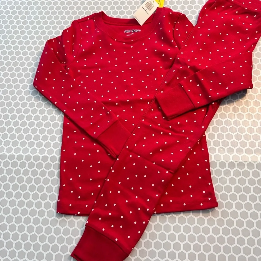 NWT Old Navy Red and White Polka Dot Kids Pajama Set Size 4T